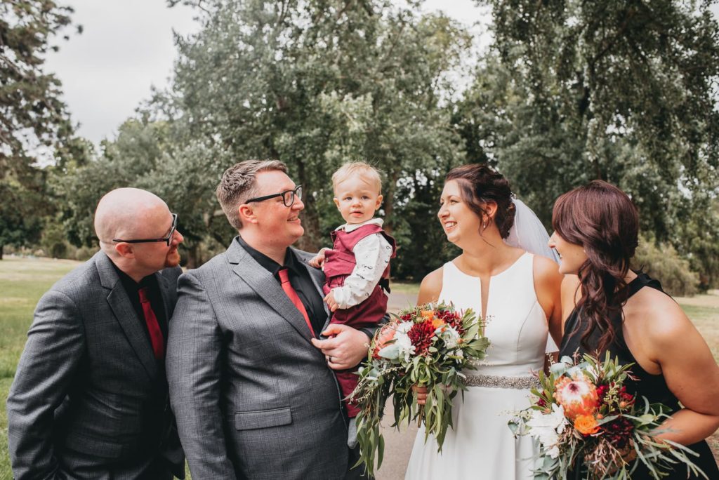 Wedding photos at Ballarat Botanical Gardens, VIC